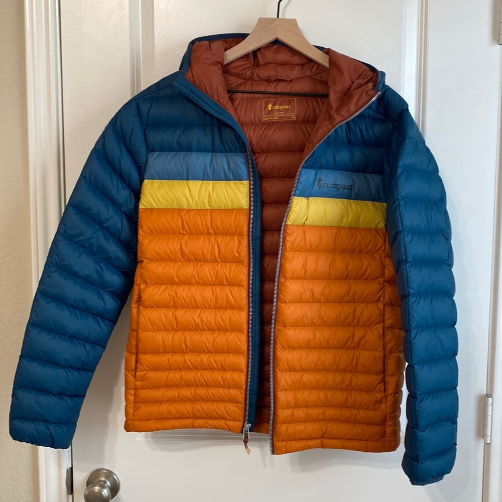 NWOT Men’s (Medium) Cotopaxi Fuego Hooded Down Jacket